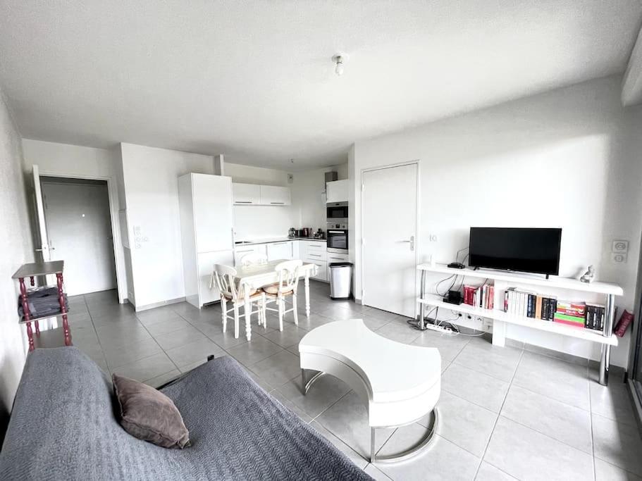 Апартаменты Spacieux T2 + Parking A 5 Min D'Aix Экс-ан-Прованс Экстерьер фото